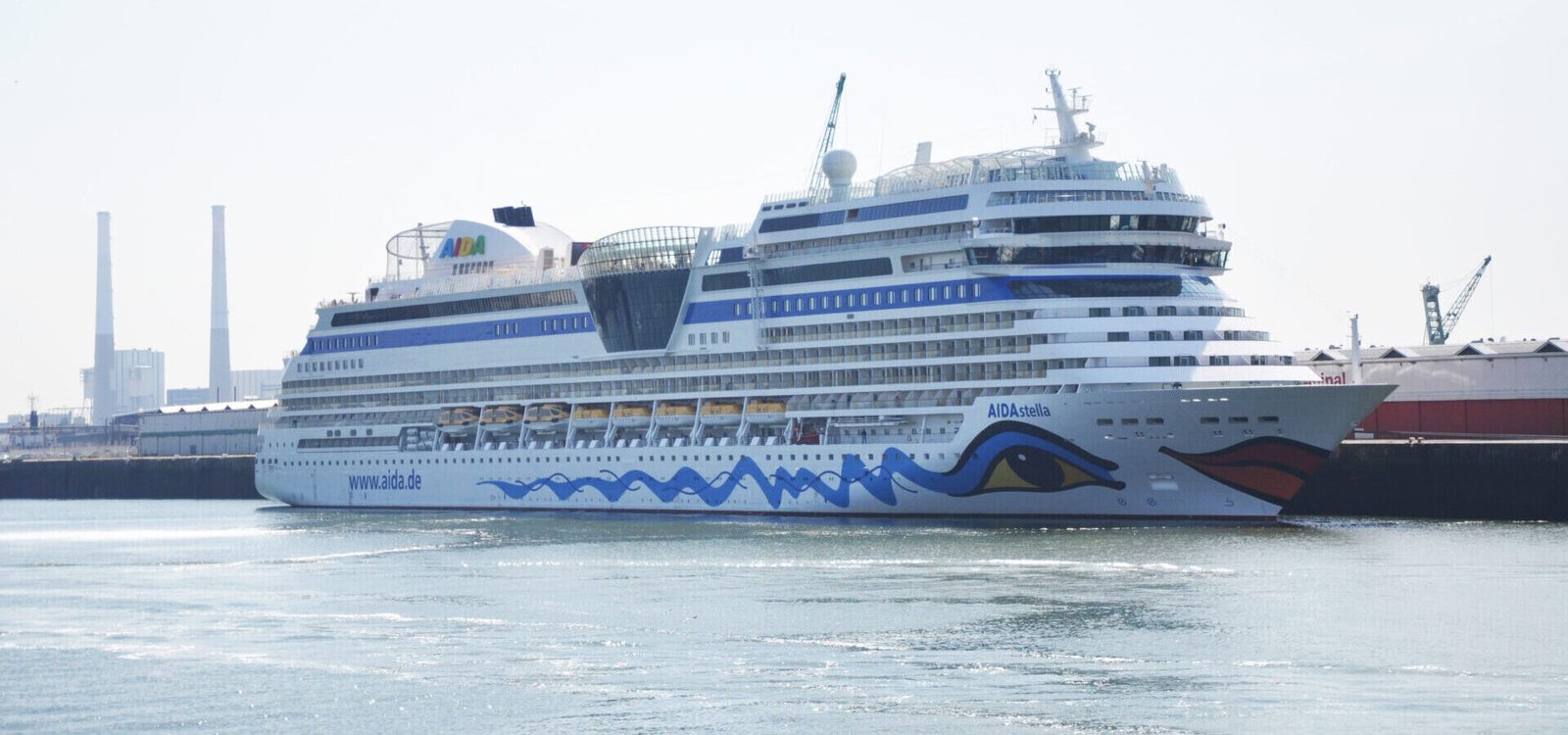 Eine Aufnahme der AIDAstella von AIDA Cruises in Le Havre, 2014.