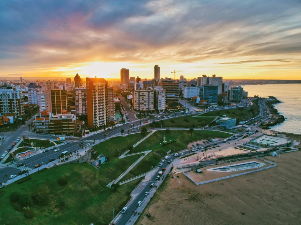 Eine Aufnahme vom Playa Varese in Mar del Plata, Buenos Aires