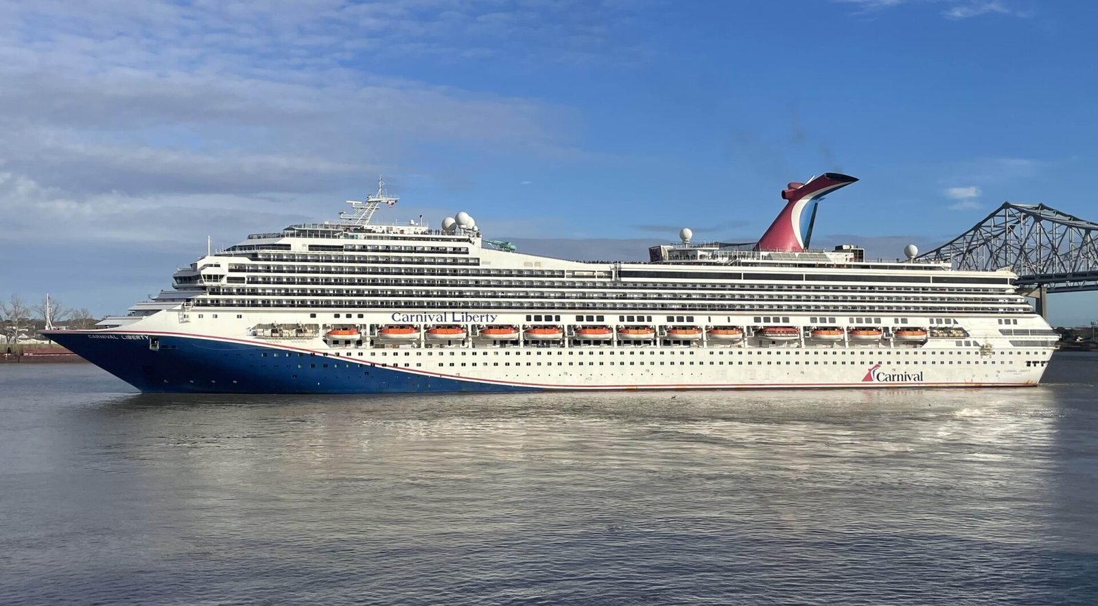 Eine Aufnahme der Carnival Liberty von Carnival Cruise Line in New Orleans, 2025.
