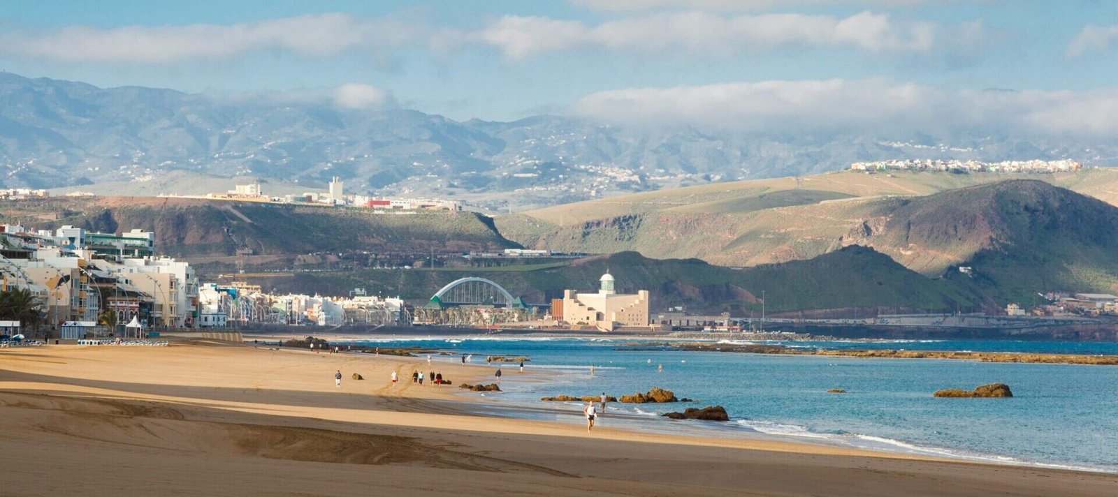 Eine Aufnahme vom Strand in Las Palmas de Gran Canaria.