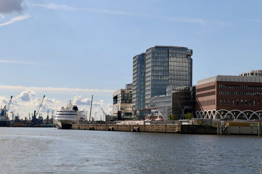 Hamburg Eine Aufnahme der HafenCity in Hamburg.