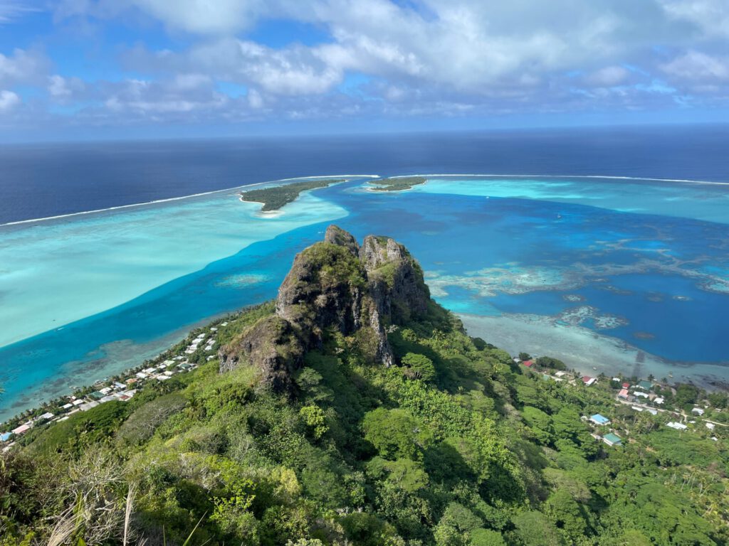 Tahiti Eine Aufnahme von der Küste in Tahiti.