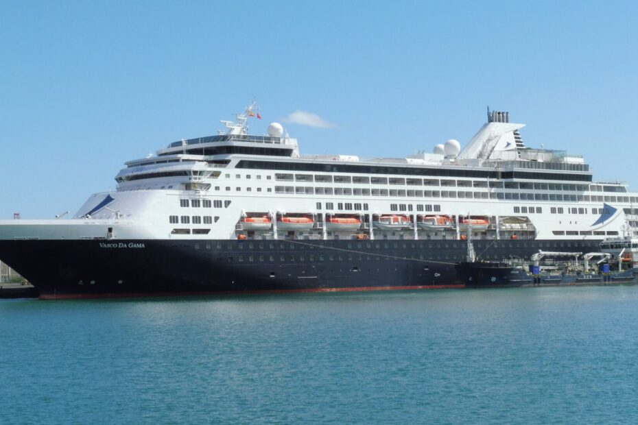 Eine Aufnahme der Vasco da Gama von nicko cruises in Las Palmas, 2019.